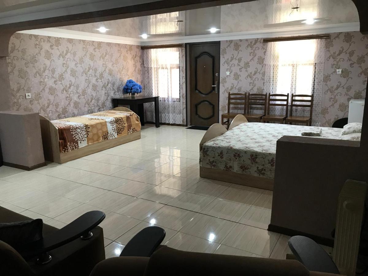 Bed and Breakfast Гостевой Дом "Амза" Tqvarcheli Zewnętrze zdjęcie